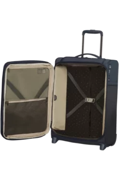 IT Luggage Intrepid - Cabin (Black) -UK Suitcase Sales Shop 3