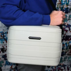 IT Luggage Momentous - Vanity Case (Pumice Stone) 10 IT Luggage Momentous - Vanity Case (Pumice Stone) -UK Suitcase Sales Shop 4 2c037c45 0777 4ce5 ba00 1d727566f35e