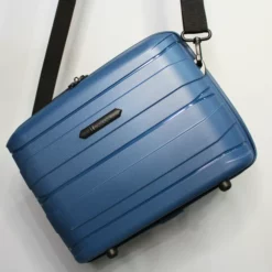 IT Luggage Momentous - Vanity Case (Tibetan Lan) 10 IT Luggage Momentous - Vanity Case (Tibetan Lan) -UK Suitcase Sales Shop 7 bea7720b ba76 479f 8cdf f796ec074235