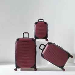 IT Luggage Lineal - 3pc Set (Wine Red) -UK Suitcase Sales Shop 7 fd2f285a a711 496c af72 7e26bf7053f7