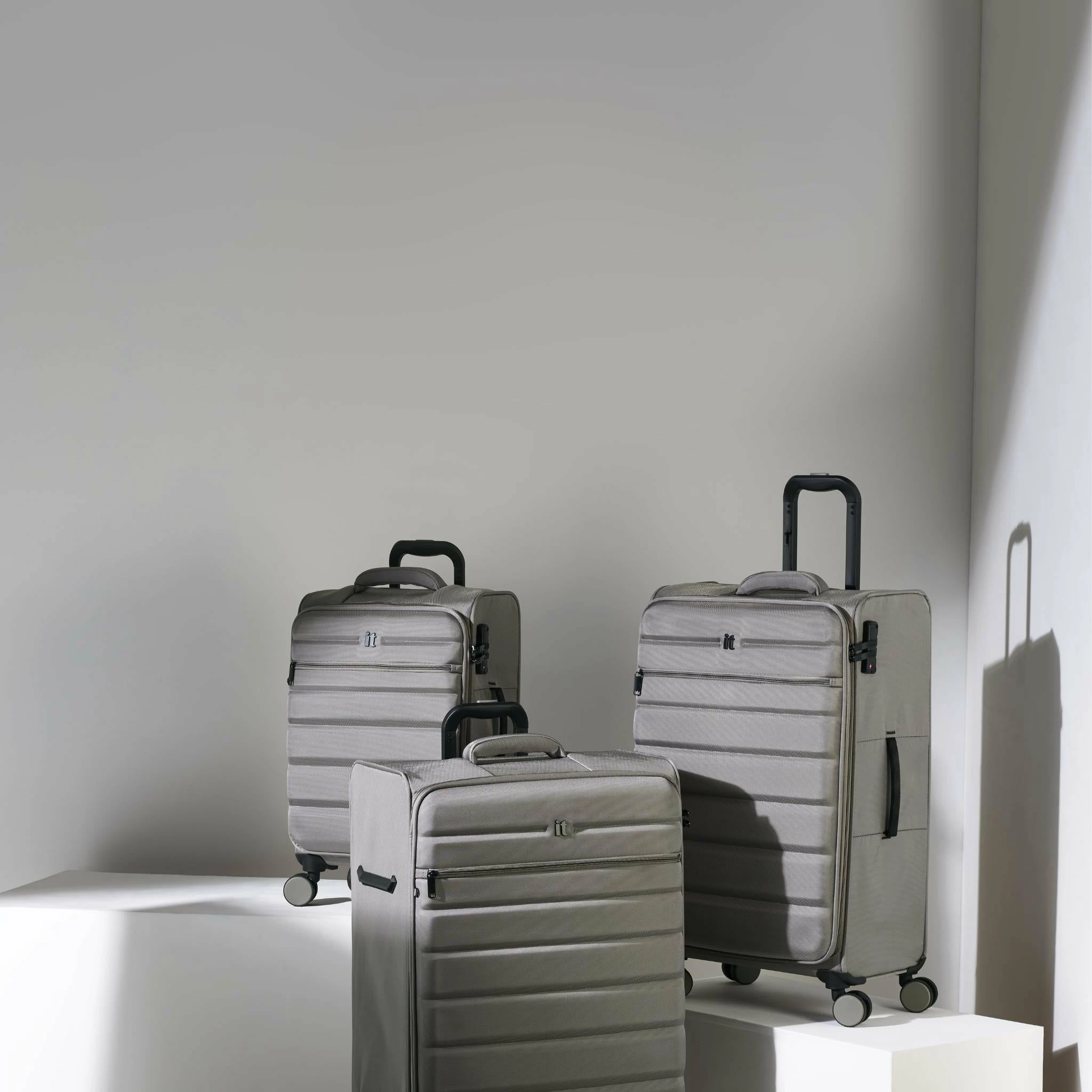 IT Luggage Census - Cabin (Grey Skin) 7 IT Luggage Census - Cabin (Grey Skin) - Image 7