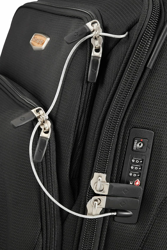 Samsonite Spark SNG Eco 82cm Extra Large Expandable 4-Wheel Suitcase 5 Samsonite Spark SNG Eco 82cm Extra Large Expandable 4-Wheel Suitcase - Image 5